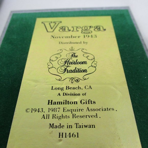 VARGA NOV. 1943 & DEC.1944 Marble Paperweight The Heirloom Tradition - Picture 10 of 11